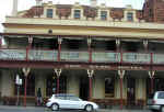 buildings-11.jpg (68829 bytes)