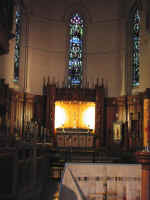 cathedral-03.jpg (38633 bytes)