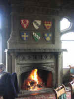 lunch-10.jpg (36947 bytes)