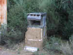 mailbox-02.jpg (92780 bytes)