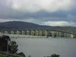 tasman_bridge-01.jpg (44161 bytes)
