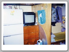 Six people leave in about 10 x 20 foot room