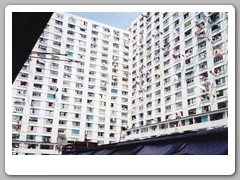Huge u-shaped apartment building, built in the 1960s