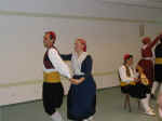 folk04.JPG (40676 bytes)