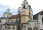 cathedral01.JPG (62285 bytes)