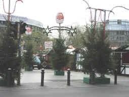 market01.jpg (58080 bytes)