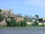 river float18.jpg (60366 bytes)
