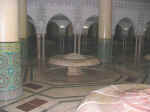 mosque29.jpg (56621 bytes)