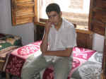 school04.jpg (66452 bytes)