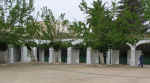 horse stable02.jpg (71791 bytes)