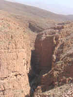 dades valley15.jpg (98163 bytes)