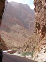 dades valley22.jpg (97981 bytes)