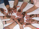 henna14.jpg (71668 bytes)