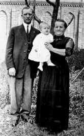fred-infant.jpg (115769 bytes)